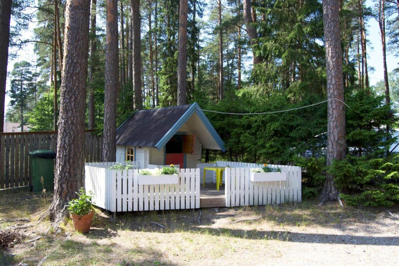 Metsa Hostel Võsu Esterno foto